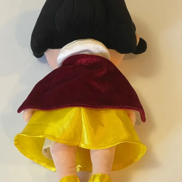 Disney Snow White doll - Picture 3 of 7